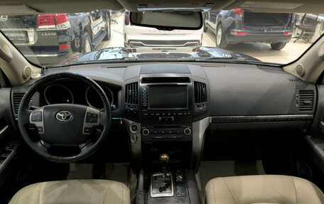 Toyota Land Cruiser 200, 2008 год, 3 630 000 рублей, 18 фотография