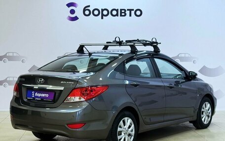 Hyundai Solaris II рестайлинг, 2012 год, 780 000 рублей, 3 фотография