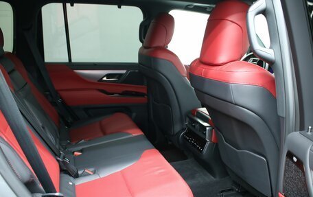 Lexus LX, 2023 год, 15 995 000 рублей, 4 фотография