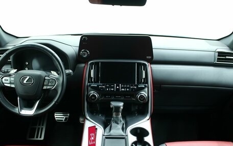 Lexus LX, 2023 год, 15 995 000 рублей, 15 фотография