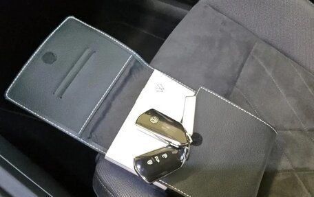 Volkswagen Golf VIII, 2022 год, 2 092 000 рублей, 6 фотография