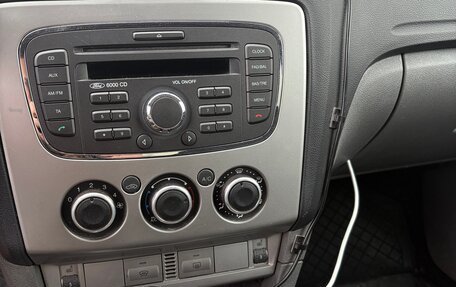 Ford Focus II рестайлинг, 2011 год, 599 000 рублей, 2 фотография