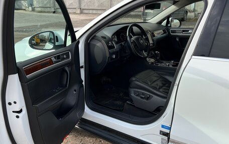 Volkswagen Touareg III, 2013 год, 3 000 000 рублей, 13 фотография