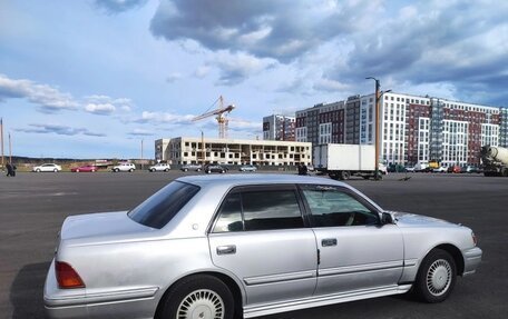 Toyota Crown, 1999 год, 700 000 рублей, 6 фотография