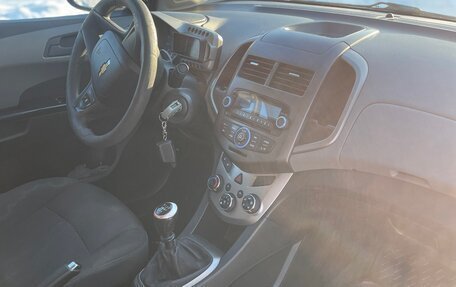 Chevrolet Aveo III, 2013 год, 650 000 рублей, 5 фотография