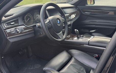 BMW 7 серия, 2010 год, 1 055 000 рублей, 7 фотография