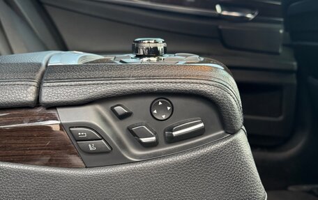 BMW 7 серия, 2010 год, 1 055 000 рублей, 15 фотография