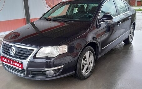 Volkswagen Passat B6, 2007 год, 780 000 рублей, 2 фотография