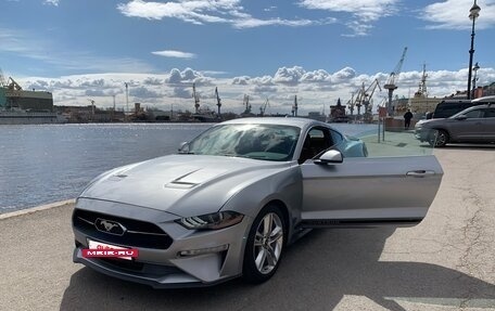Ford Mustang VI рестайлинг, 2020 год, 3 550 000 рублей, 4 фотография