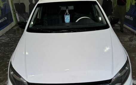 Volkswagen Polo VI (EU Market), 2018 год, 595 000 рублей, 6 фотография