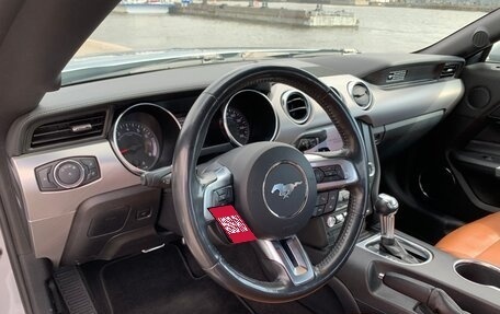 Ford Mustang VI рестайлинг, 2020 год, 3 550 000 рублей, 15 фотография