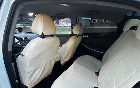 Hyundai Solaris II рестайлинг, 2012 год, 600 000 рублей, 9 фотография