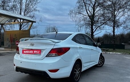 Hyundai Solaris II рестайлинг, 2012 год, 600 000 рублей, 7 фотография