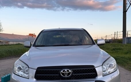 Toyota RAV4, 2007 год, 1 170 000 рублей, 2 фотография
