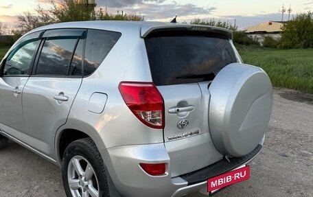 Toyota RAV4, 2007 год, 1 170 000 рублей, 8 фотография