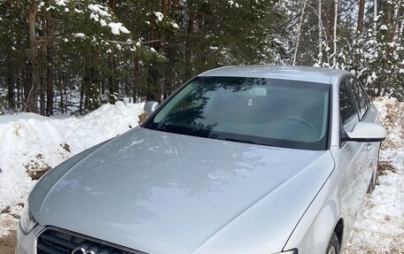 Audi A4, 2012 год, 960 000 рублей, 3 фотография