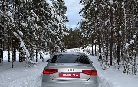 Audi A4, 2012 год, 960 000 рублей, 2 фотография