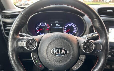 KIA Soul II рестайлинг, 2017 год, 1 650 000 рублей, 30 фотография