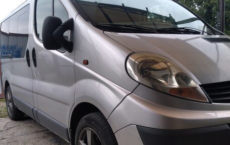 Renault Trafic, 2007 год, 1 350 000 рублей, 11 фотография