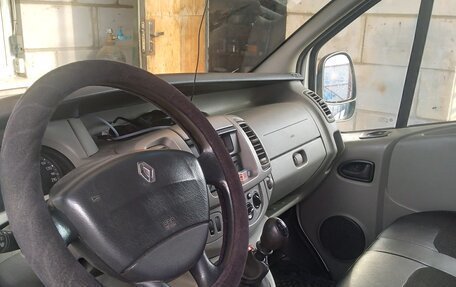 Renault Trafic, 2007 год, 1 350 000 рублей, 10 фотография