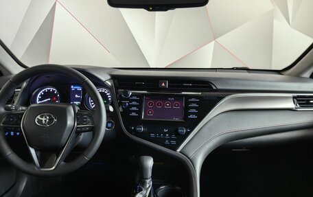 Toyota Camry, 2020 год, 2 743 000 рублей, 15 фотография