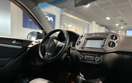 Volkswagen Tiguan I, 2011 год, 1 180 000 рублей, 26 фотография