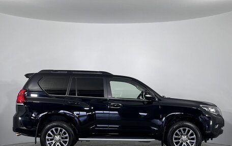 Toyota Land Cruiser Prado 150 рестайлинг 2, 2018 год, 5 250 000 рублей, 4 фотография