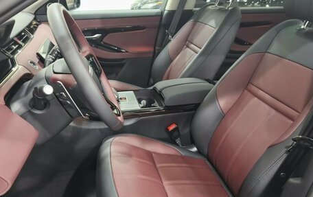 Land Rover Range Rover Evoque II, 2025 год, 5 990 000 рублей, 10 фотография