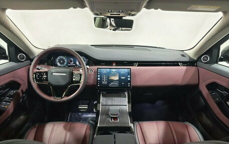 Land Rover Range Rover Evoque II, 2025 год, 5 990 000 рублей, 17 фотография