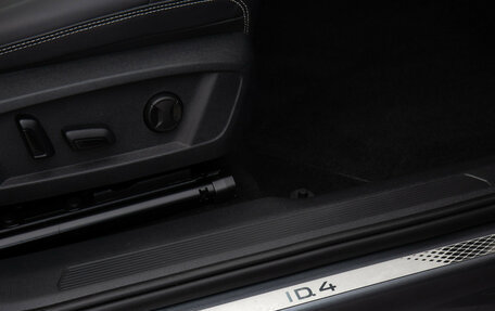 Volkswagen ID.4, 2022 год, 2 998 000 рублей, 15 фотография