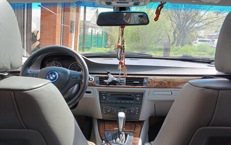 BMW 3 серия, 2005 год, 650 000 рублей, 9 фотография