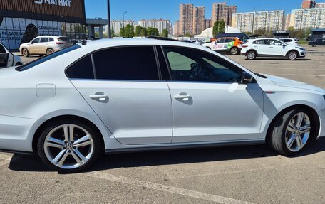 Volkswagen Jetta VI, 2016 год, 1 780 000 рублей, 12 фотография
