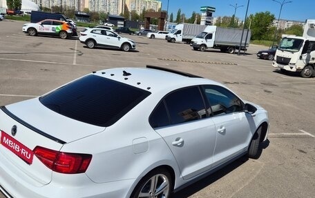 Volkswagen Jetta VI, 2016 год, 1 780 000 рублей, 14 фотография