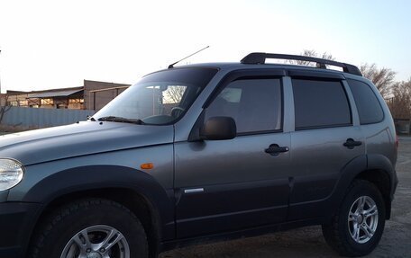 Chevrolet Niva I рестайлинг, 2009 год, 350 000 рублей, 2 фотография