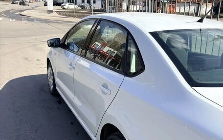 Volkswagen Polo VI (EU Market), 2014 год, 900 000 рублей, 3 фотография
