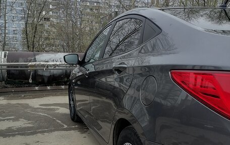 Hyundai Solaris II рестайлинг, 2015 год, 980 000 рублей, 7 фотография