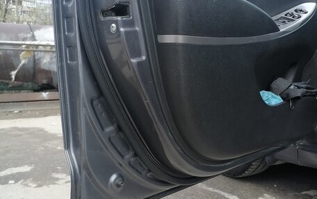 Hyundai Solaris II рестайлинг, 2015 год, 980 000 рублей, 12 фотография