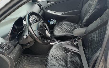 Hyundai Solaris II рестайлинг, 2015 год, 980 000 рублей, 17 фотография