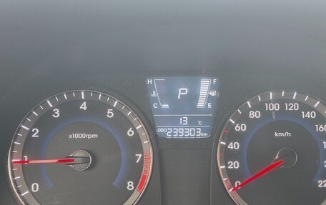 Hyundai Solaris II рестайлинг, 2012 год, 800 000 рублей, 2 фотография