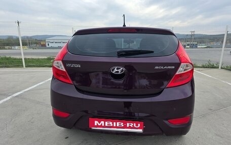 Hyundai Solaris II рестайлинг, 2012 год, 800 000 рублей, 6 фотография