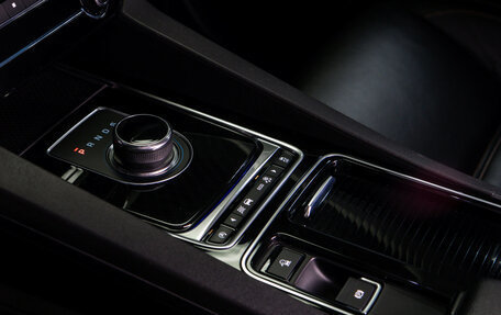 Jaguar F-Pace, 2017 год, 3 148 000 рублей, 19 фотография