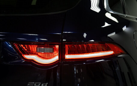 Jaguar F-Pace, 2017 год, 3 148 000 рублей, 27 фотография