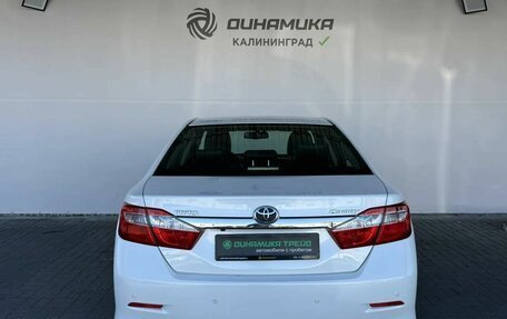 Toyota Camry, 2014 год, 1 620 000 рублей, 4 фотография