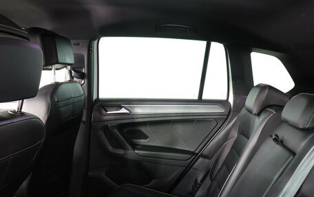 Volkswagen Tiguan II, 2021 год, 3 299 000 рублей, 12 фотография