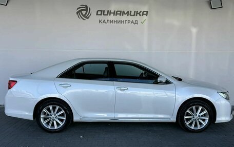 Toyota Camry, 2014 год, 1 620 000 рублей, 6 фотография