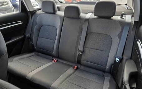 Geely Emgrand, 2024 год, 1 570 000 рублей, 19 фотография