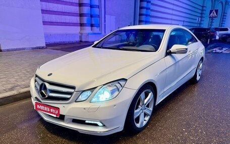 Mercedes-Benz E-Класс, 2009 год, 890 000 рублей, 1 фотография