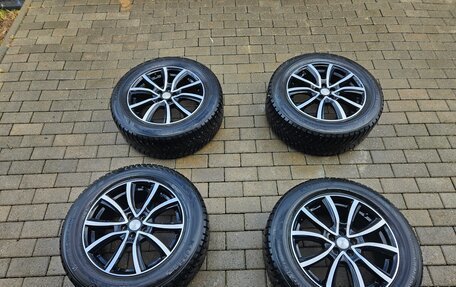 Subaru Forester, 2015 год, 1 750 000 рублей, 14 фотография