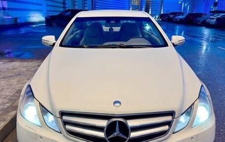 Mercedes-Benz E-Класс, 2009 год, 890 000 рублей, 4 фотография