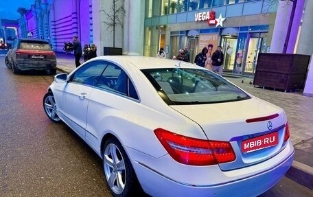 Mercedes-Benz E-Класс, 2009 год, 890 000 рублей, 6 фотография